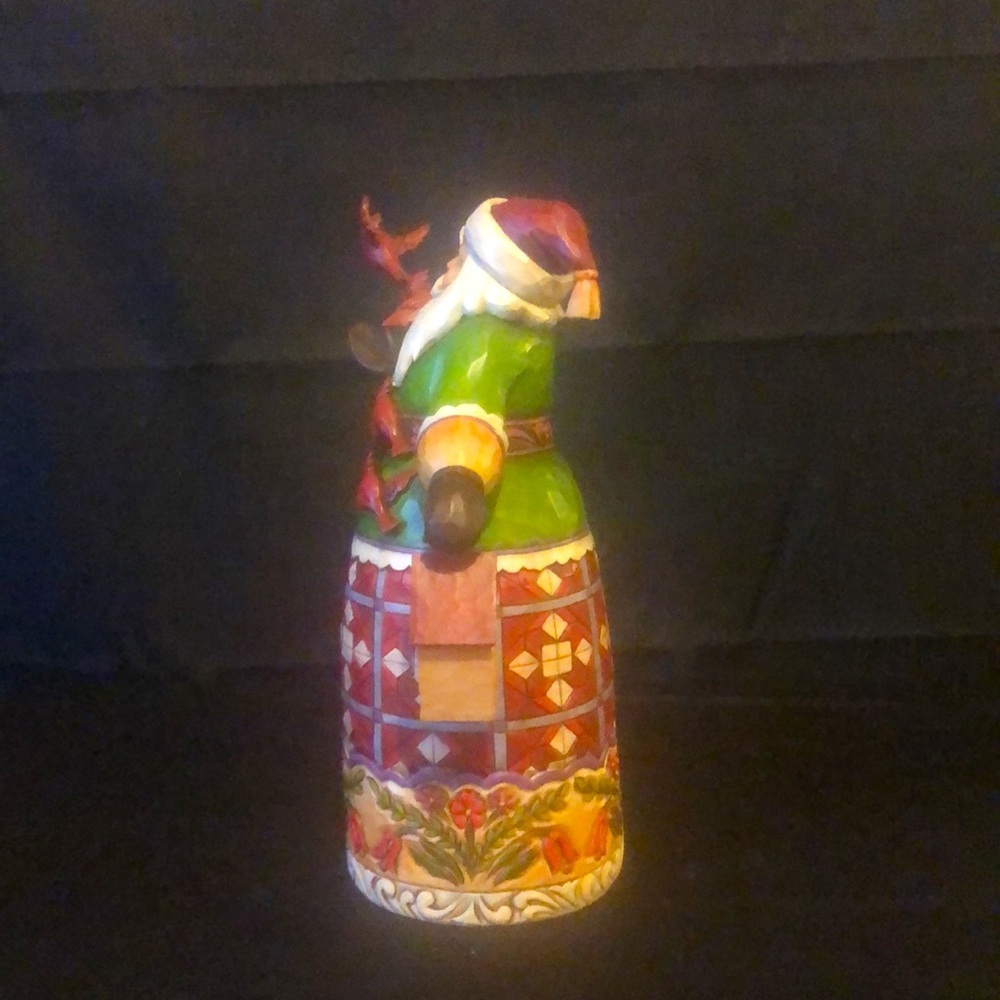 Jim Shore Spirits Bright Take Flight; 10” Santa with cardinals in flight - Picture 9 of 9